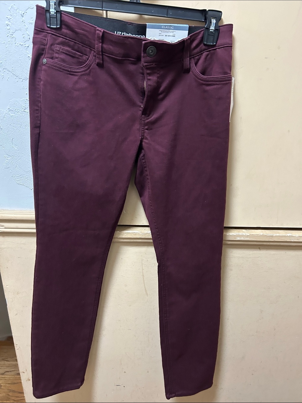 Liz Claiborne Classic Deep Burgundy Skinny Jeans.